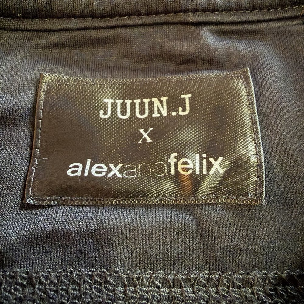 Rare Juun.J x Alex & Felix “13 Queens” T-Shirt - Size 48 - Unisex - Picture 7 of 8